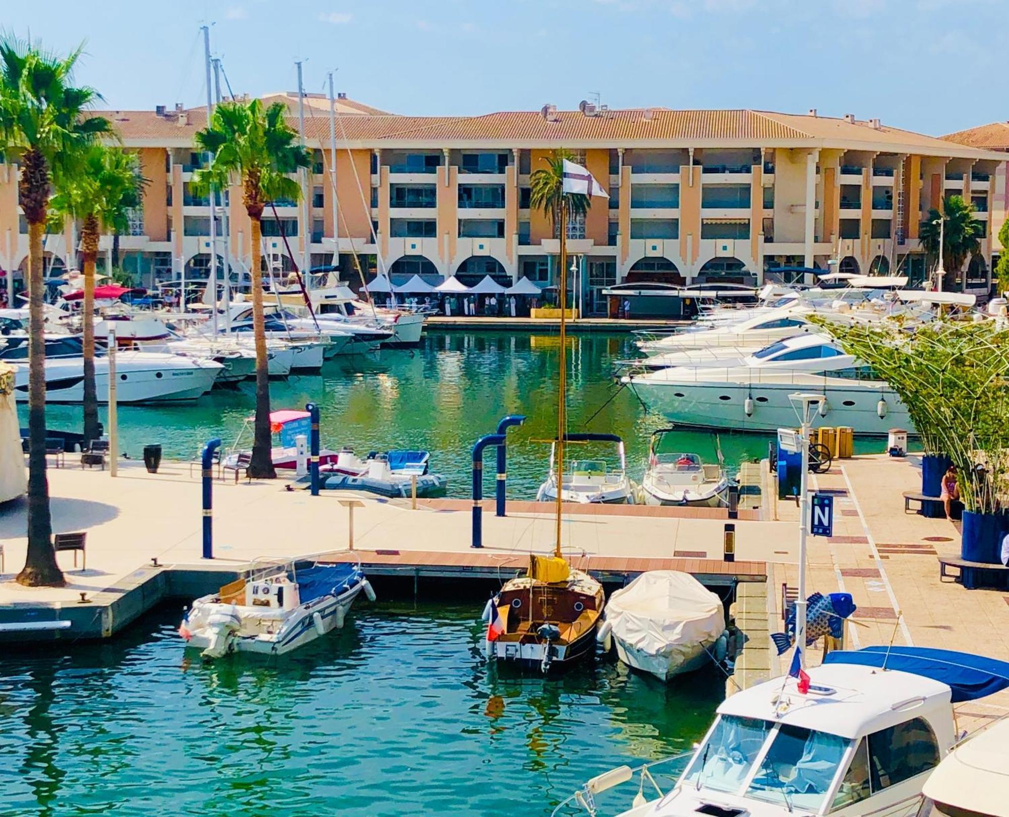 Charmant 2 Pieces A Port-Fréjus מראה חיצוני תמונה